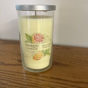 Yankee Candle Juicy Citrus &‎ Sea Salt Scented 14.25 oz Pillar Candle Metal Lid